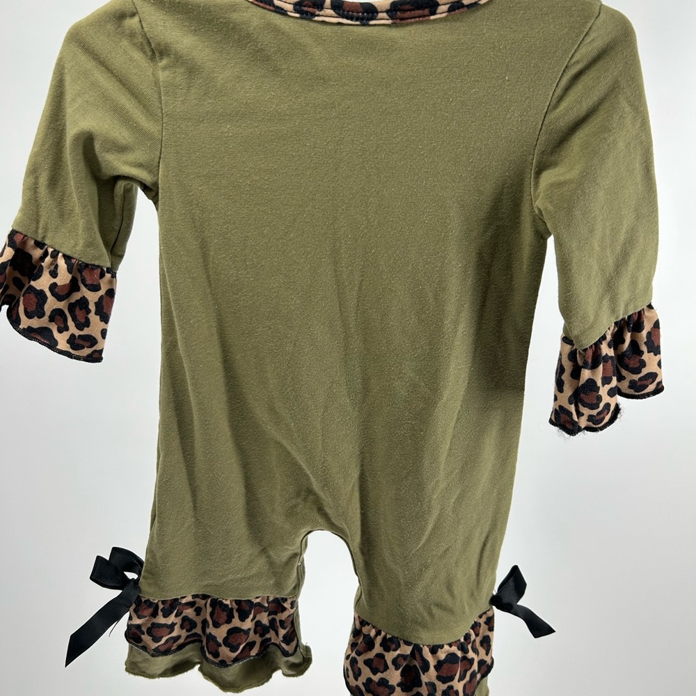 Olive Green Baby Romper, Jumper with Leopard ruffle Trim Christmas, boutique 6m - Picture 2 of 5